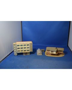 Vollmer Etc. 'N' Gauge Hotel & Large Country House Etc. (Pre-built Plastic Kits)