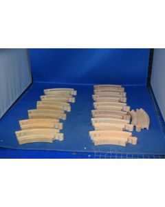 Brio Etc. Short Curved Wooden Track 14 Pieces 