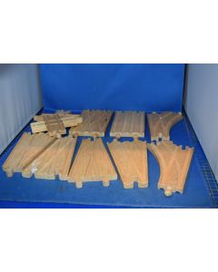 Brio Etc. 'Y' Points.[4] L/H& R/H Points ,Crossings[2] Crossover Track 