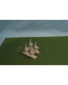 War Games 15mm Nepolionic Mounted Cavalry With Tall  Hats (4 Pieces) <