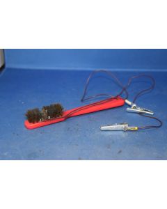 Tri-ang Hornby R297U  Wheel Cleaning Wire Brush  & Crocodile Clips 