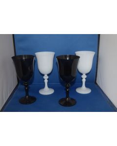 Glass Goblets Set Of 4 [2 White 2 Black] 7" Tall