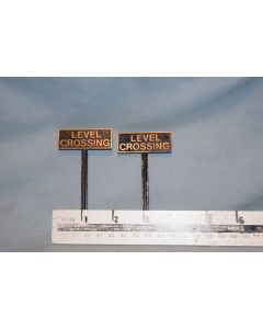 '0' Gauge or '1' Gauge Etched Brass 'Level Crossing' Signs [2] 