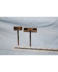 '0' Gauge or '1' Gauge Etched Brass Railway Warning Signs [2] 