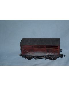 Hornby R122 Cattle /Sheep Wagon Weathered (NEM Couplings, Scale Wheels)#