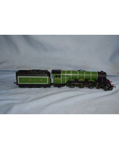 Hornby R2261 LNER 'Flying Scotsman' Loco 4472 (5 Pole Motor Model) 