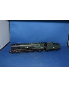 Hornby R2170 Merchant Navy Class 'Holland-Africa' 4-6-2 Loco (Boxed)