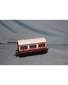 -Hornby R219 Caledonian 4 Wheel Coach 12 Maroon White (No Box)