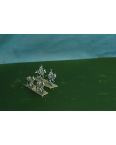 War Games 15mm Nepolionic Mounted Cavalry With Shako Hats (4 Pieces) ""