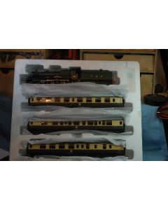Hornby R3220 'The Tysley Connection' [Hall Train Pack] (New) 